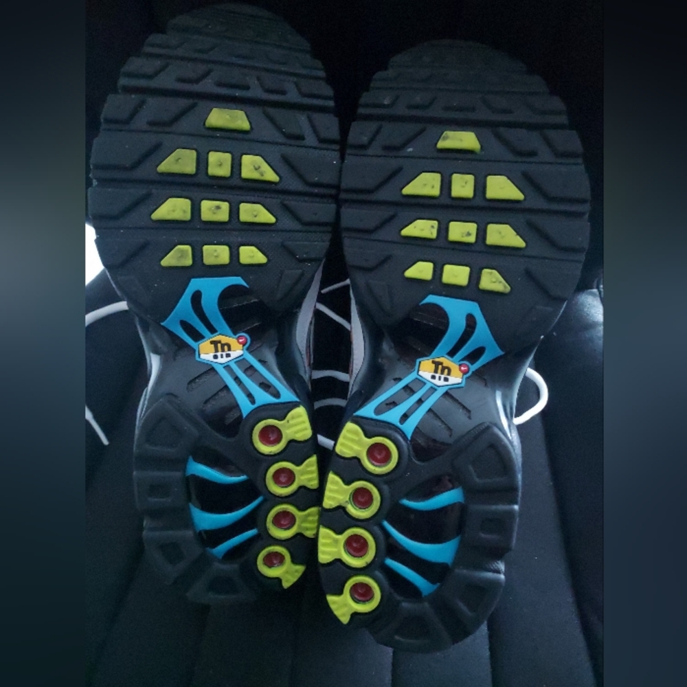 Used nike - Picture 3 of 4